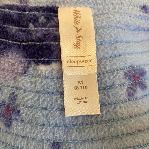 Size Medium Women’s house robe     White Stag Sleep Wear Has 2 pockets Snap Up - Picture 5 of 5